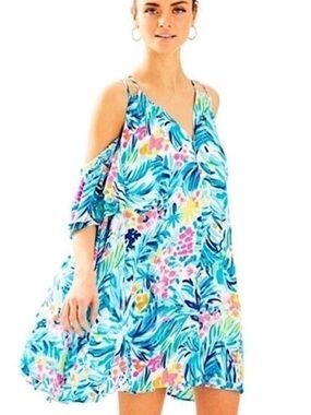 Lily Pulitzer Size L cold shoulder dress.
